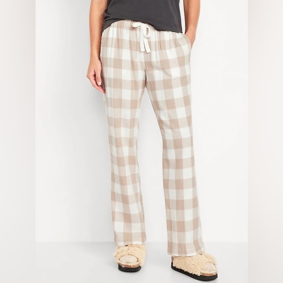 Old Navy womens checkered pajama pants - Picture 1 of 4
